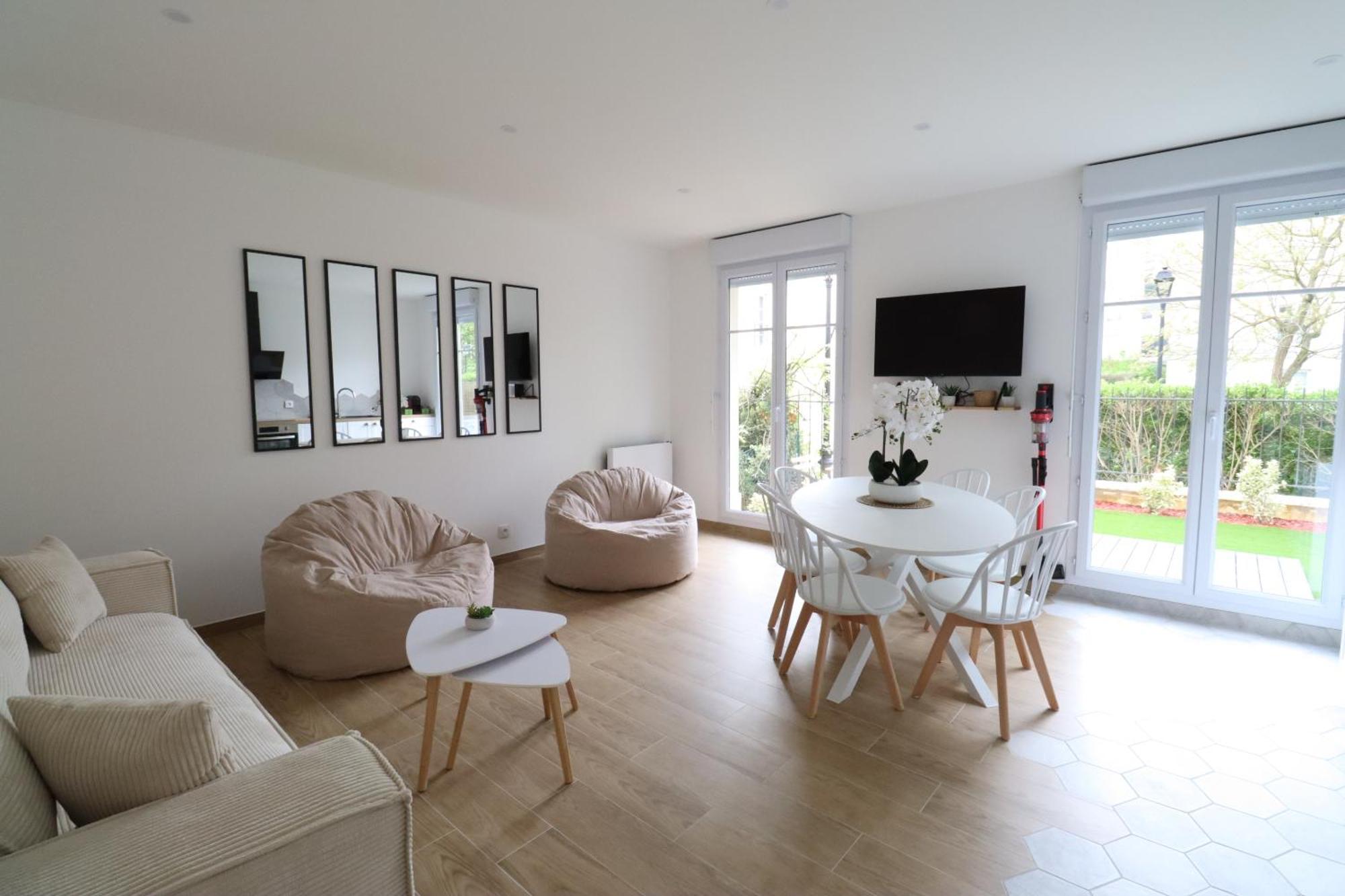 La Boheme By Plaza Apartman Serris Kültér fotó